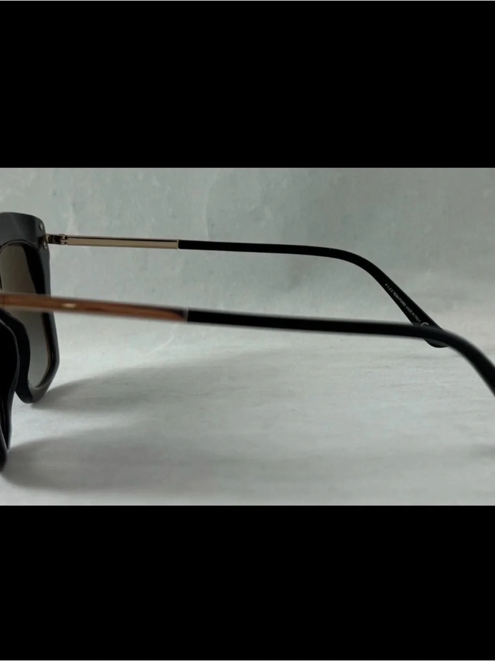 TOM FORD DASHA TF822 TF 822 01D Gold/Black Polarized Sunglasses 52-16-140